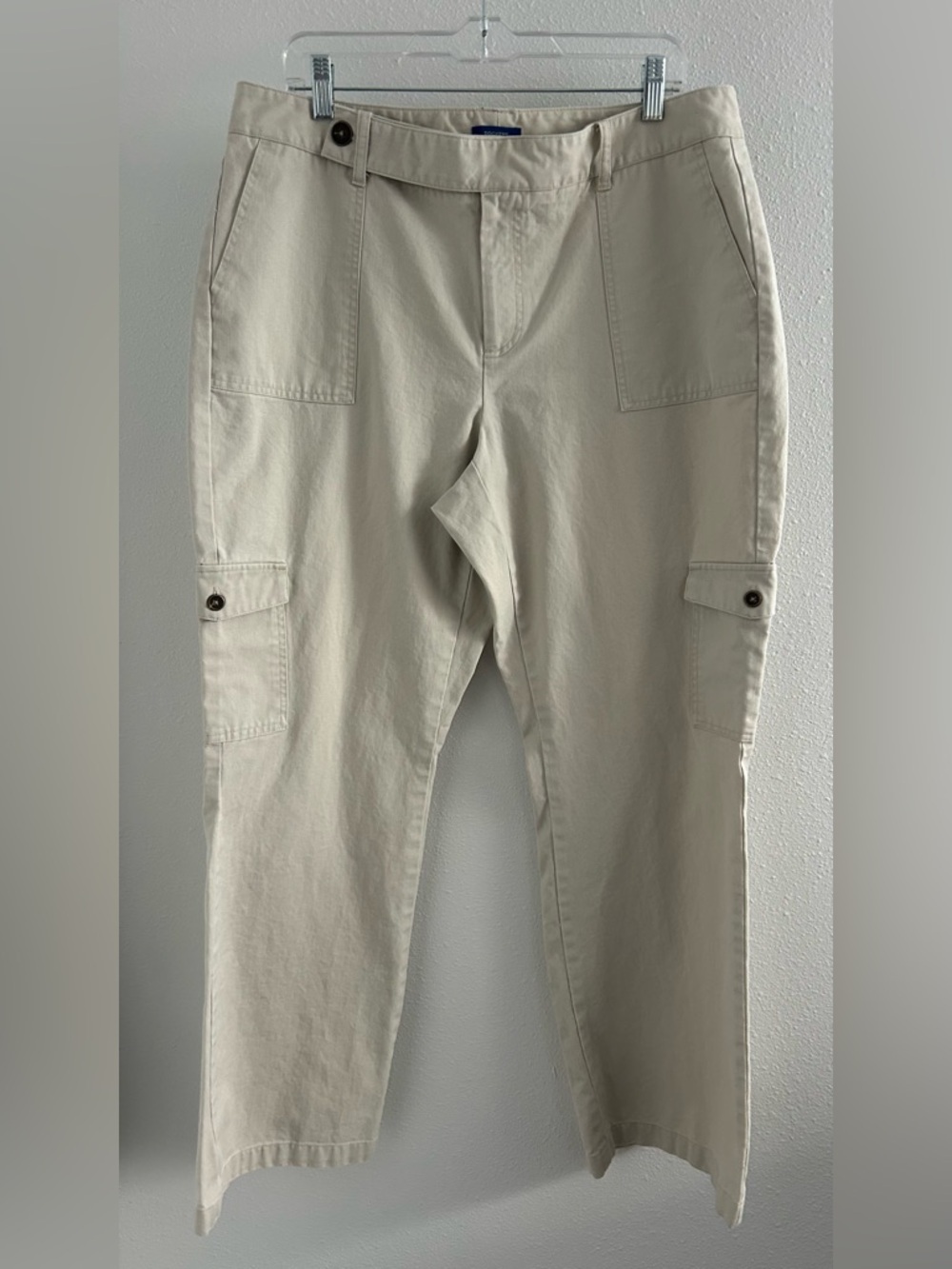 Dockers Light Beige Cargo Pants with Utility Pockets